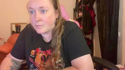 fetish_girl live cam on Cam4