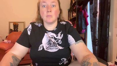 fetish_girl live cam on Cam4