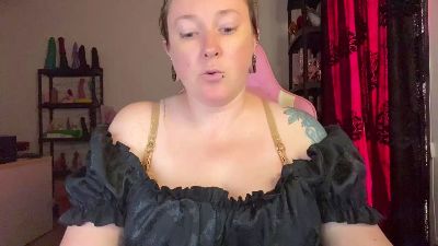 fetish_girl live cam on Cam4