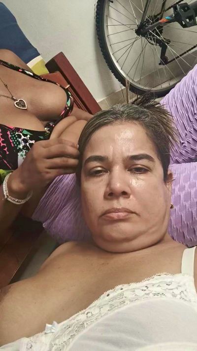 fflorecita live cam on Cam4