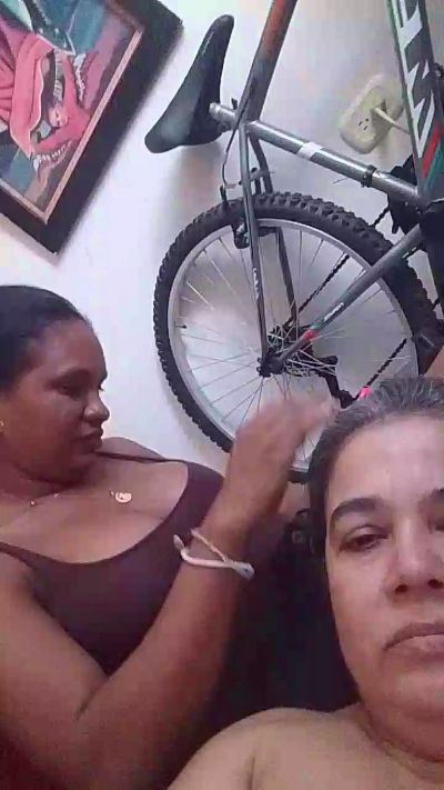 fflorecita live cam on Cam4