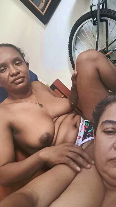 fflorecita live cam on Cam4