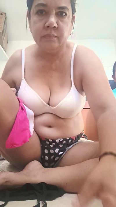 fflorecita live cam on Cam4