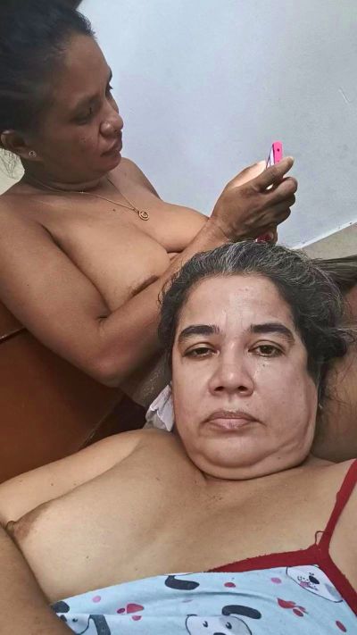 fflorecita live cam on Cam4