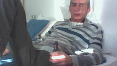 fififilou77 live cam on Cam4