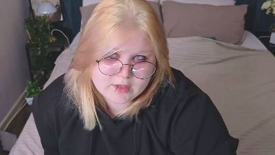 fillis_fox live cam on Cam4