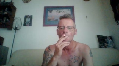filouboy1 live cam on Cam4