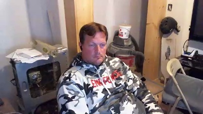 fireteck22 live cam on Cam4