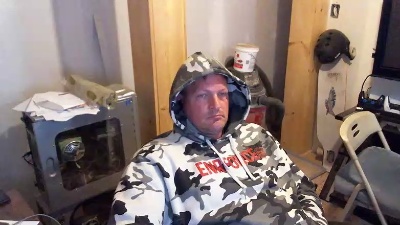 fireteck22 live cam on Cam4