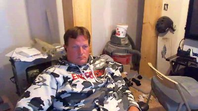 fireteck22 live cam on Cam4