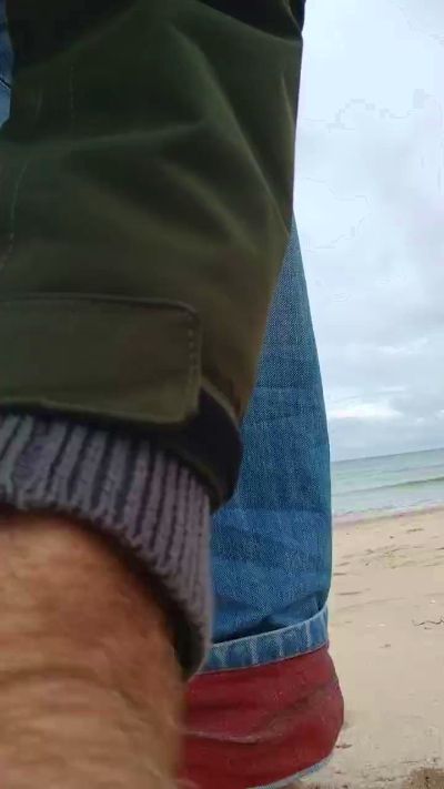 fischer2561 live cam on Cam4