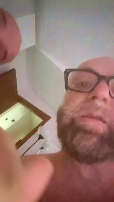 fistdildoxxx1 live cam on Cam4