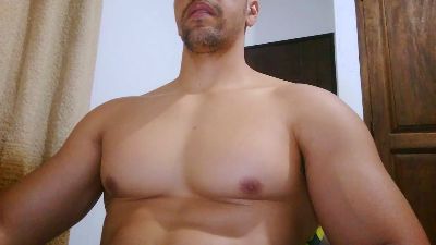 fitandhorny666 live cam on Cam4