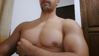 fitandhorny666 live cam on Cam4