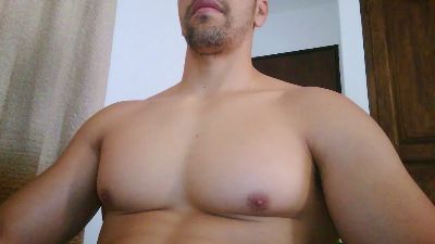 fitandhorny666 live cam on Cam4