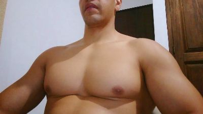 fitandhorny666 live cam on Cam4