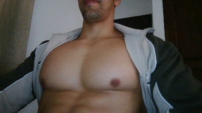 fitandhorny666 live cam on Cam4