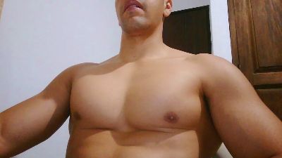 fitandhorny666 live cam on Cam4