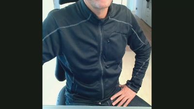 fitguy7310 live cam on Cam4