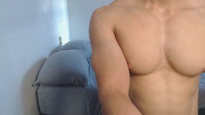fitnessboy177 live cam on Cam4