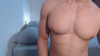fitnessboy177 live cam on Cam4