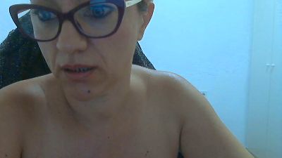 flamenquita38 live cam on Cam4
