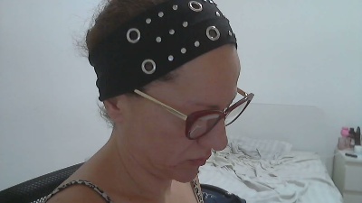 flamenquita38 live cam on Cam4