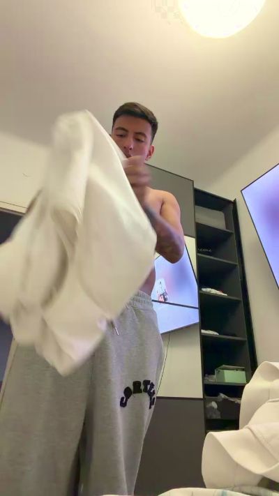 flaquitoverg live cam on Cam4