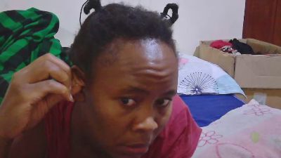 flirty_girl live cam on Cam4