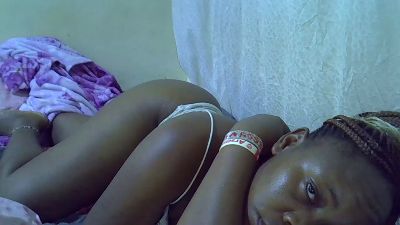 flirty_girl live cam on Cam4