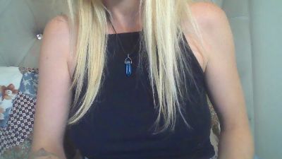 flirtybabe26 live cam on Cam4