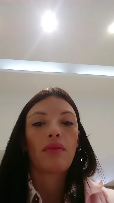 flor229 live cam on Cam4