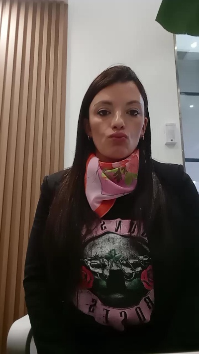 flor229 live cam on Cam4