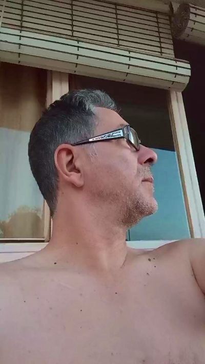 folladorvividor live cam on Cam4
