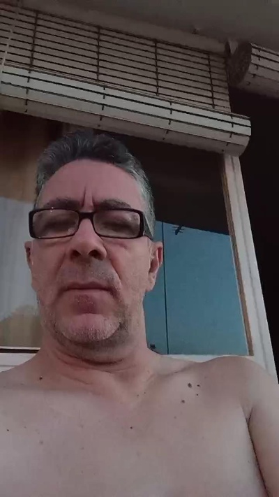 folladorvividor live cam on Cam4