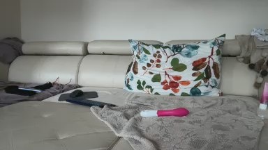 foot_waw live cam on Cam4