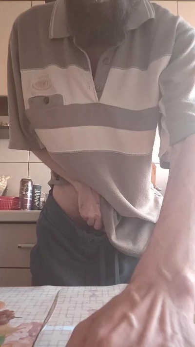 fox840 live cam on Cam4