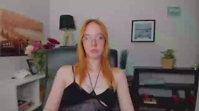 foxSonya live cam on Cam4