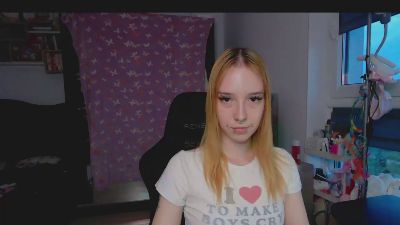 foxSonya live cam on Cam4