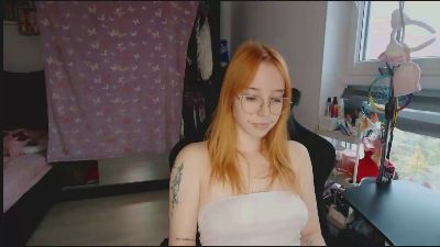 foxSonya live cam on Cam4