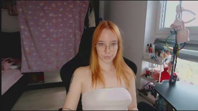 foxSonya live cam on Cam4