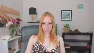 foxSonya live cam on Cam4