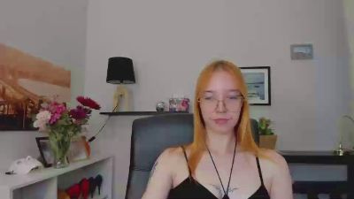 foxSonya live cam on Cam4