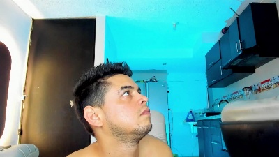 fox_couple69 live cam on Cam4