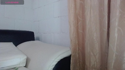 foxbadboy live cam on Cam4