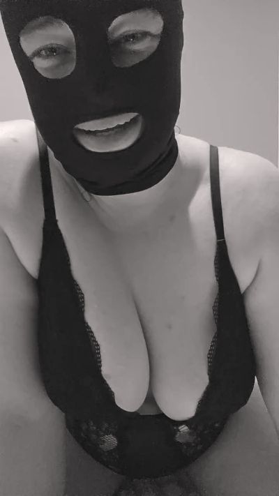 foxyhotmama live cam on Cam4
