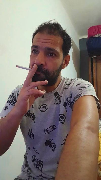 foyler85 live cam on Cam4