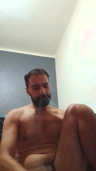 foyler85 live cam on Cam4