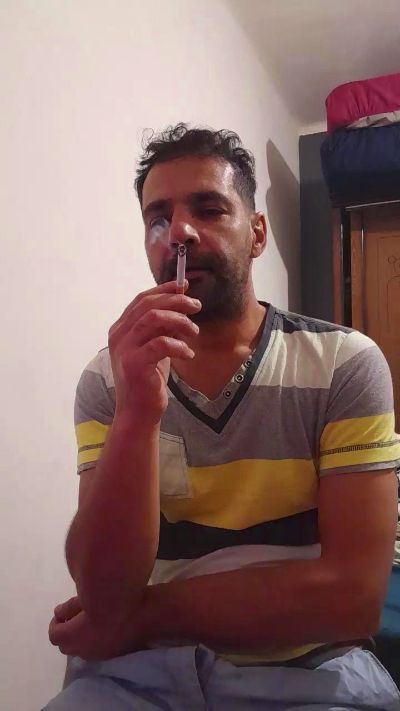 foyler85 live cam on Cam4