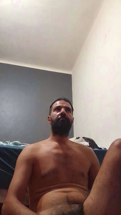 foyler85 live cam on Cam4